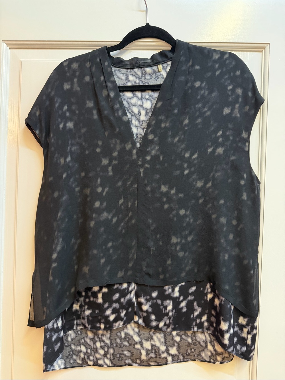 Elie Tahari Black and White Layered V-Neck Blouse